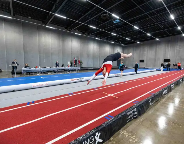 Tumbling-paa-Brejninggaard-Efterskole.jpg