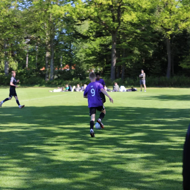 Det har været en begivenhedsrig uge for eleverne på Brejninggaard.

I tirsdags var vi til det årlige idrætsstævne i Ulfborg med vores gode kollegaskoler. Det var en rigtig hyggelig dag i fantastisk vejr!

I dag er vores fodboldspillere til Vestjysk Mesterskab i Vildbjerg.